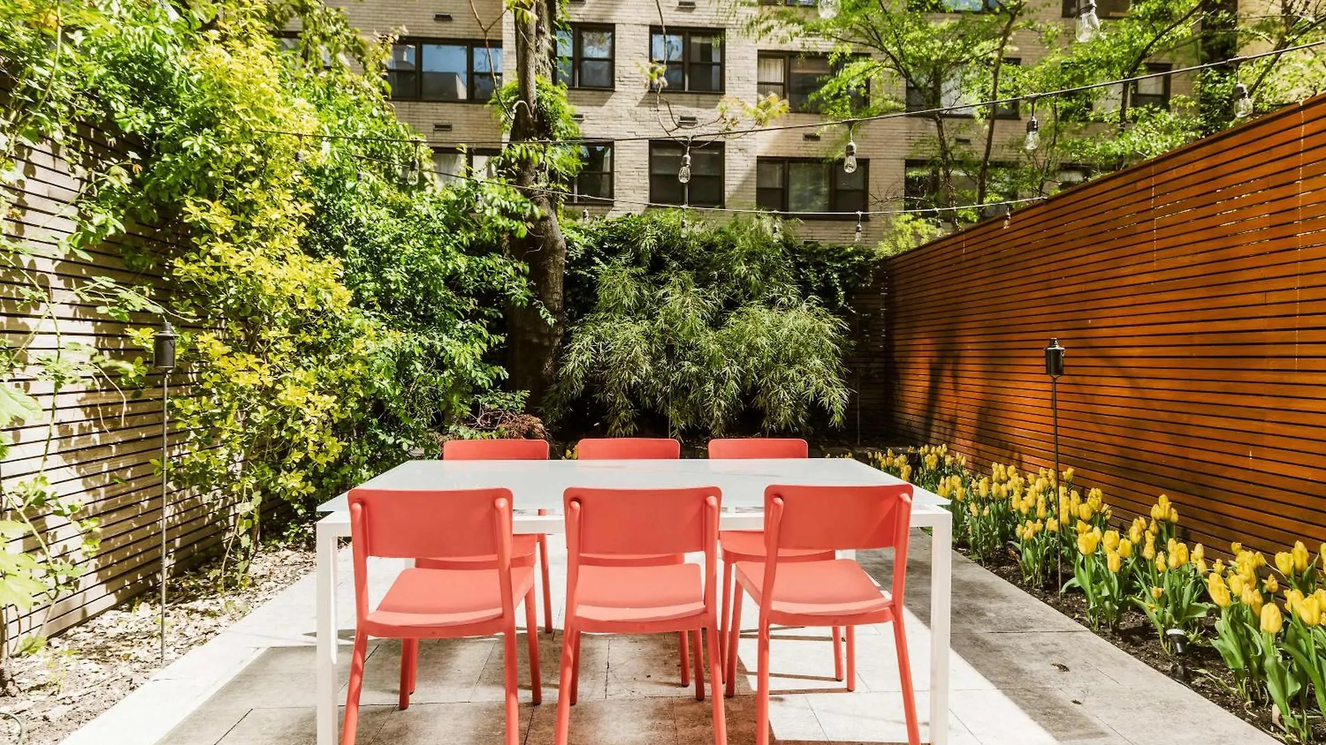 Private Beautiful Townhome W Zen Garden New York 0*,  USA